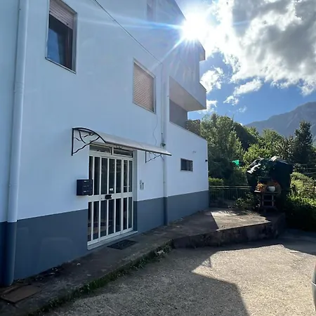 Colle Maiano Фермерский дом